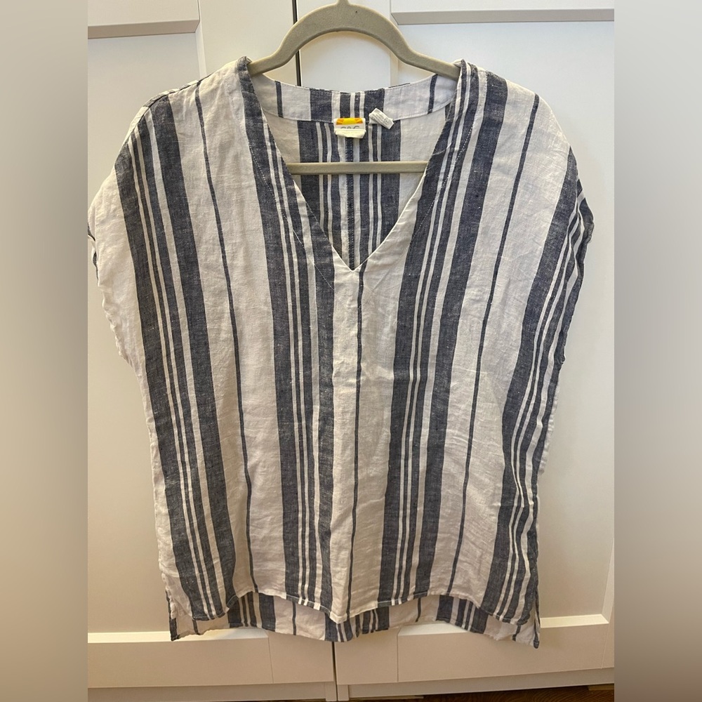 C&C California Navy and White Linen Top